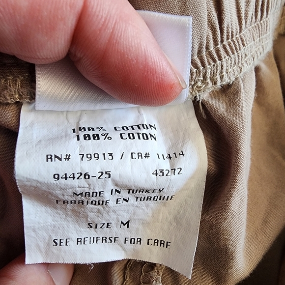 Motherhood Maternity Casual Beige Khaki Capri Cargo Pants Medium M Drawstring - Picture 9 of 10